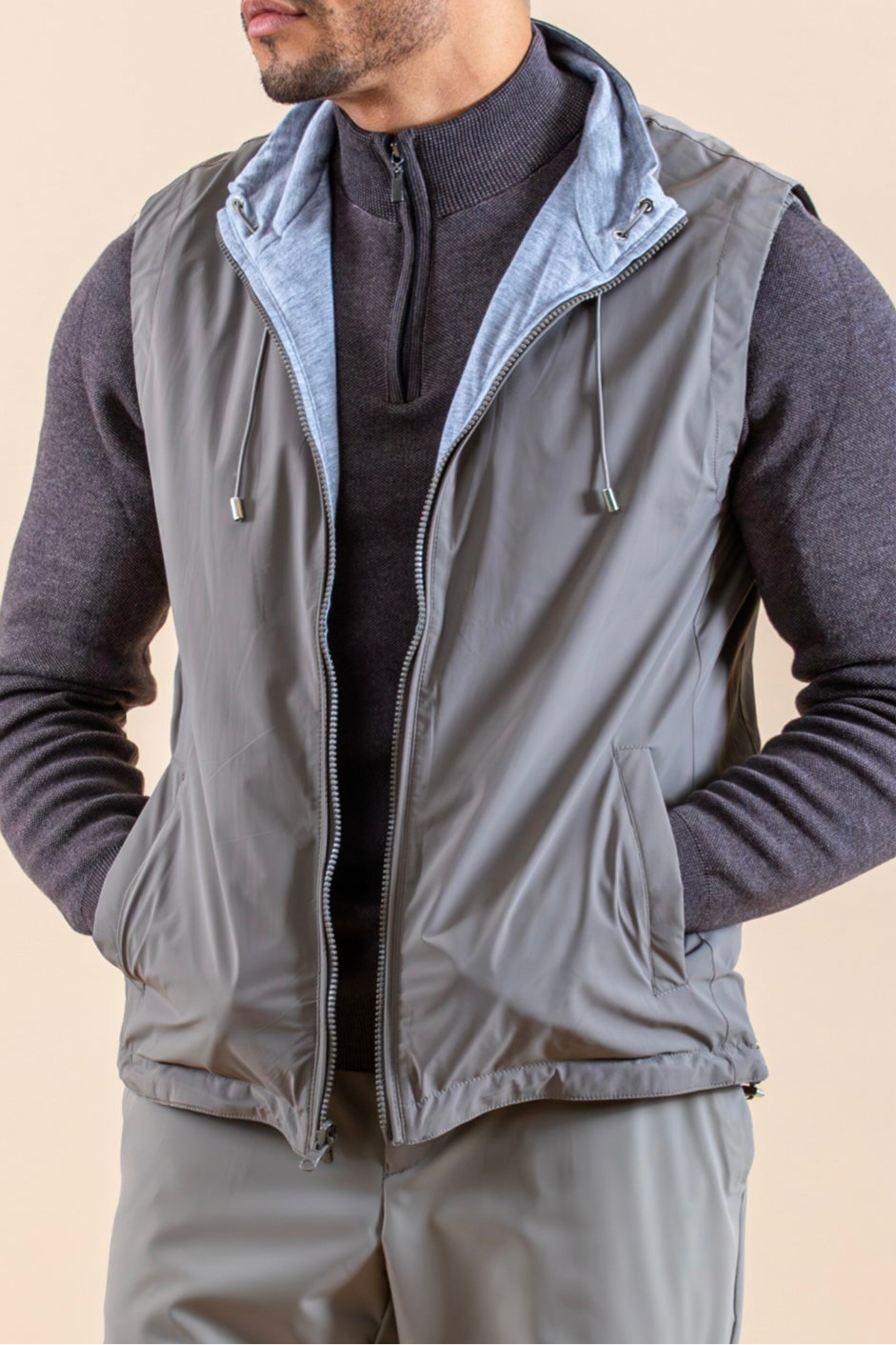 TWEEZIJDIGE JOGGER CHALECO ACOLCHADO