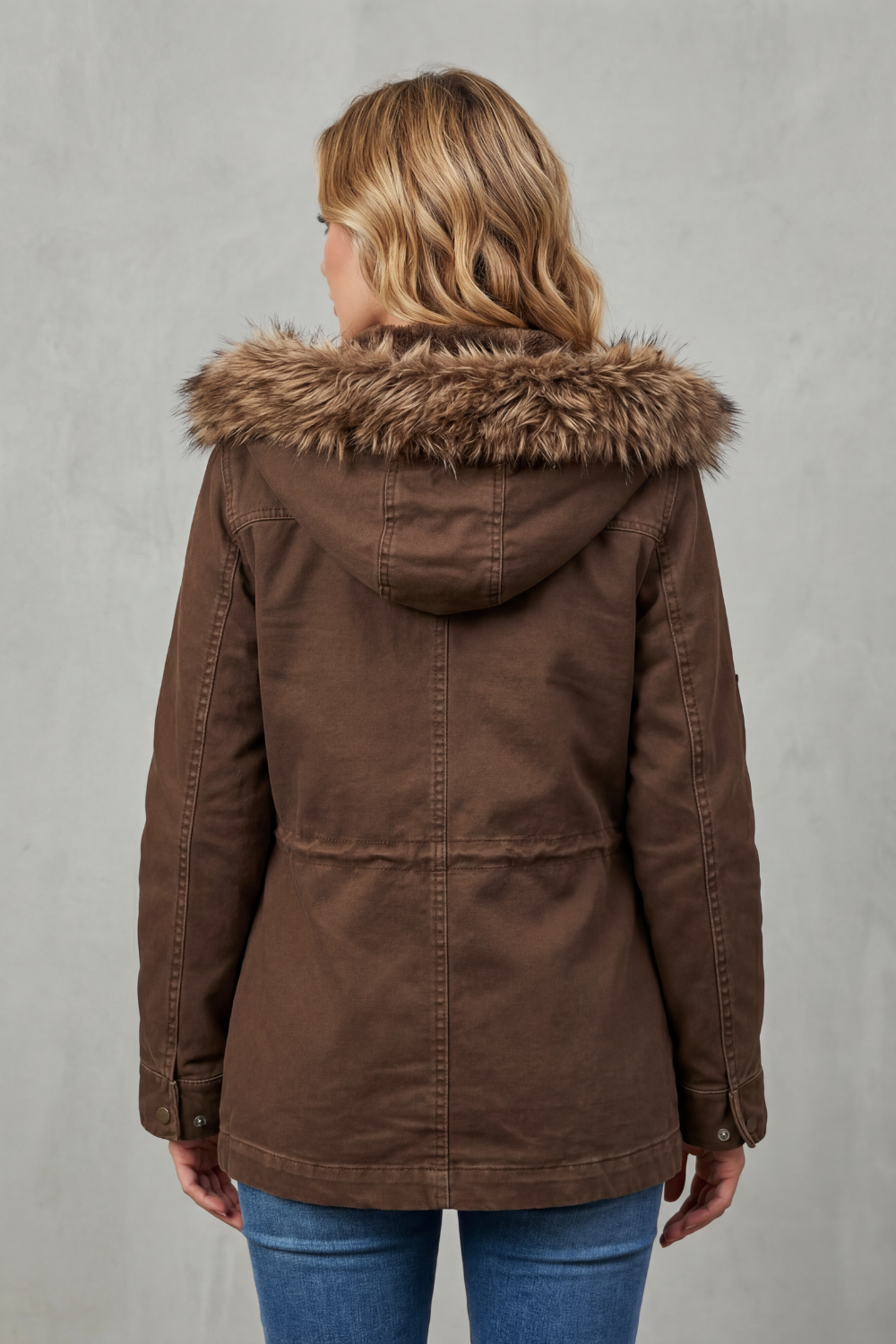 VELLIÈRE | RIBETE DE PELO SINTÉTICO – PARKA CON CAPUCHA