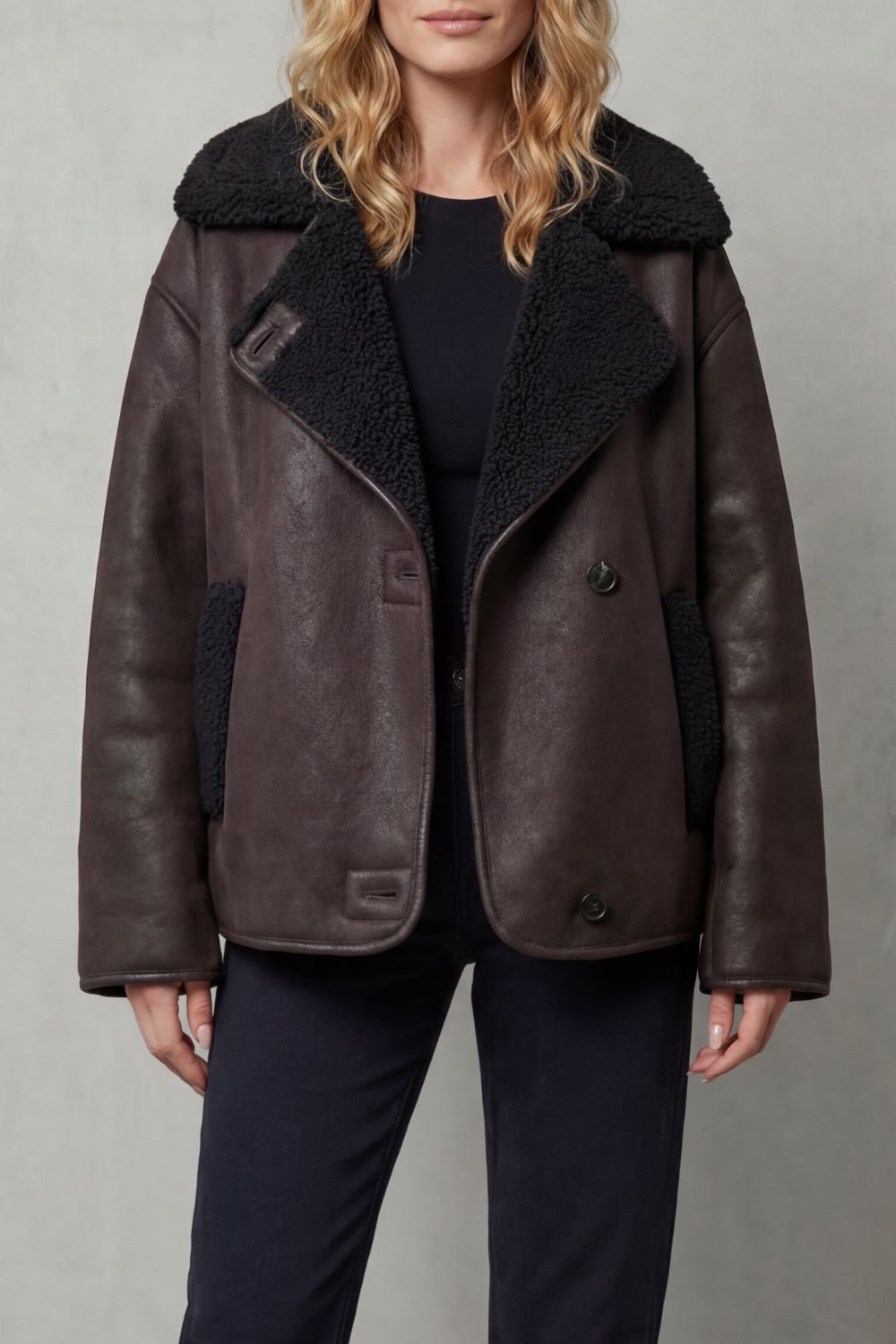 BRAVONNE | DISEÑO CON BORREGUILLO – CHAQUETA AVIADOR OVERSIZE