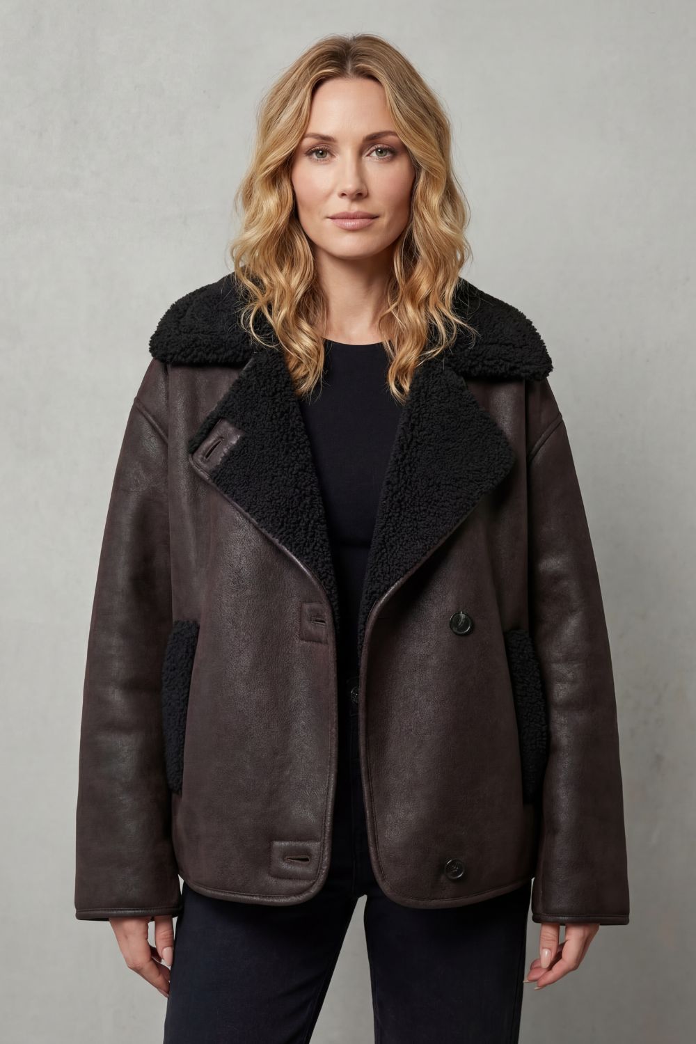 BRAVONNE | DISEÑO CON BORREGUILLO – CHAQUETA AVIADOR OVERSIZE