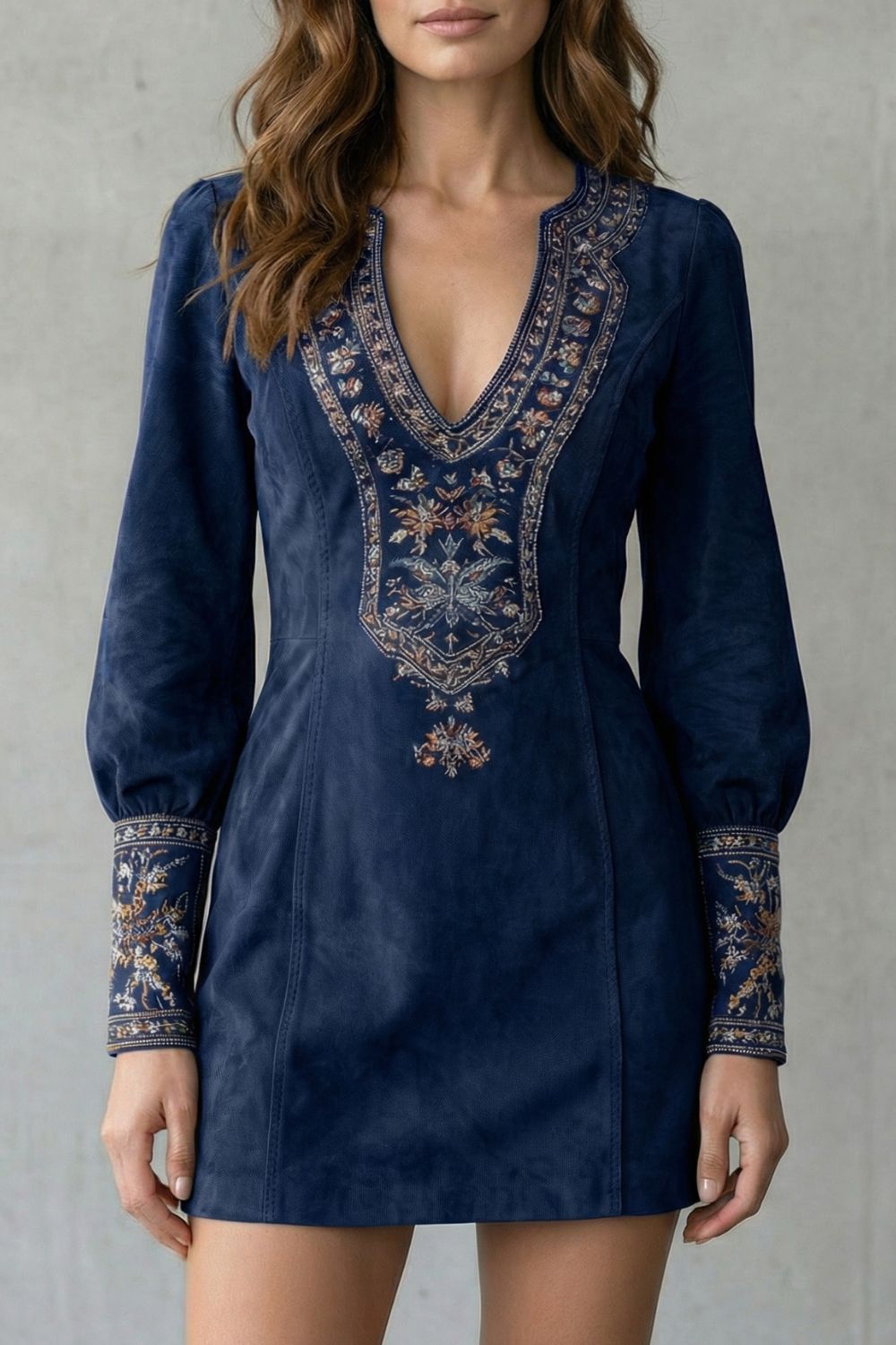 OASIS | DETALLE BORDADO – MINIVESTIDO BOHO
