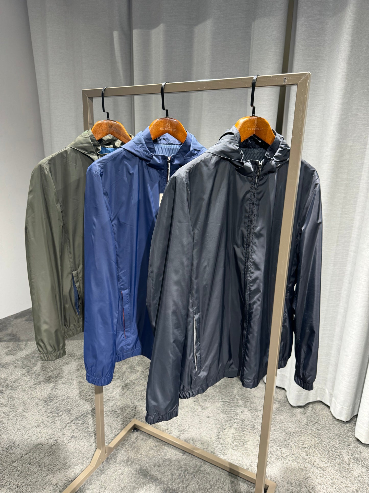 ULTRALIGHT CASUAL WINDBREAKER CHAQUETA