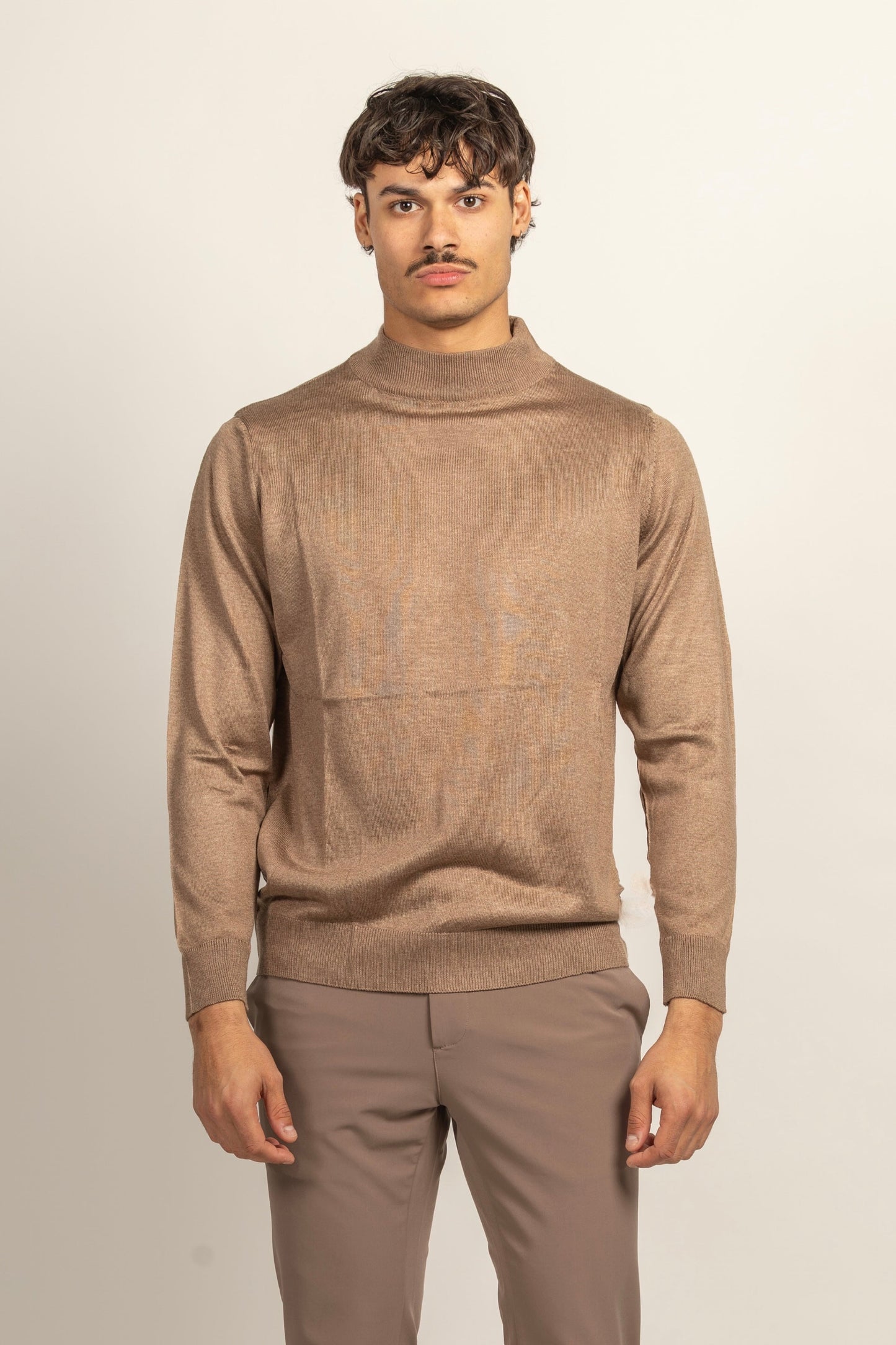 WOOL-BLEND BRILLO TURTLE NECK