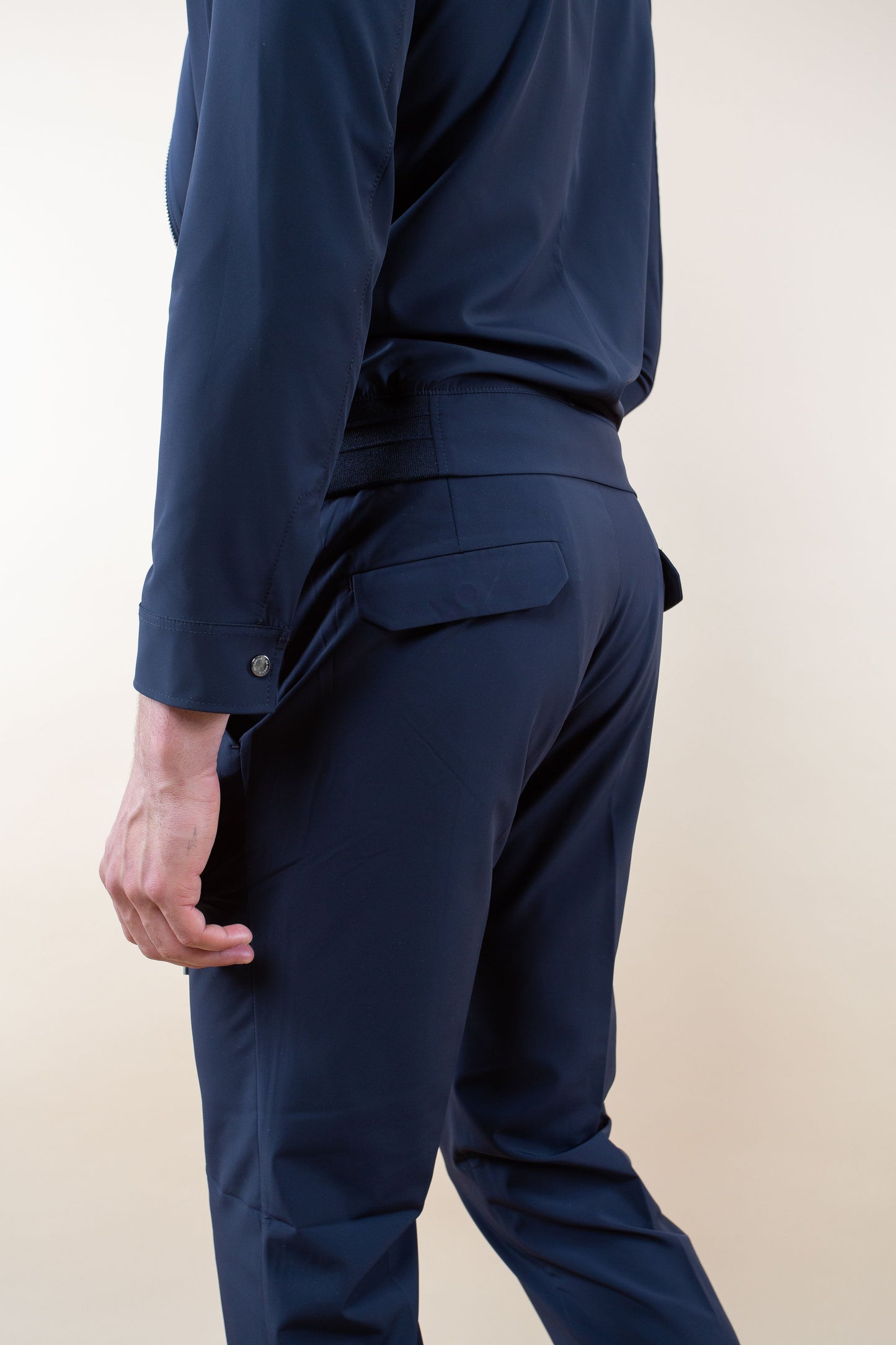 TECH POLO ELÁSTICO SUIT