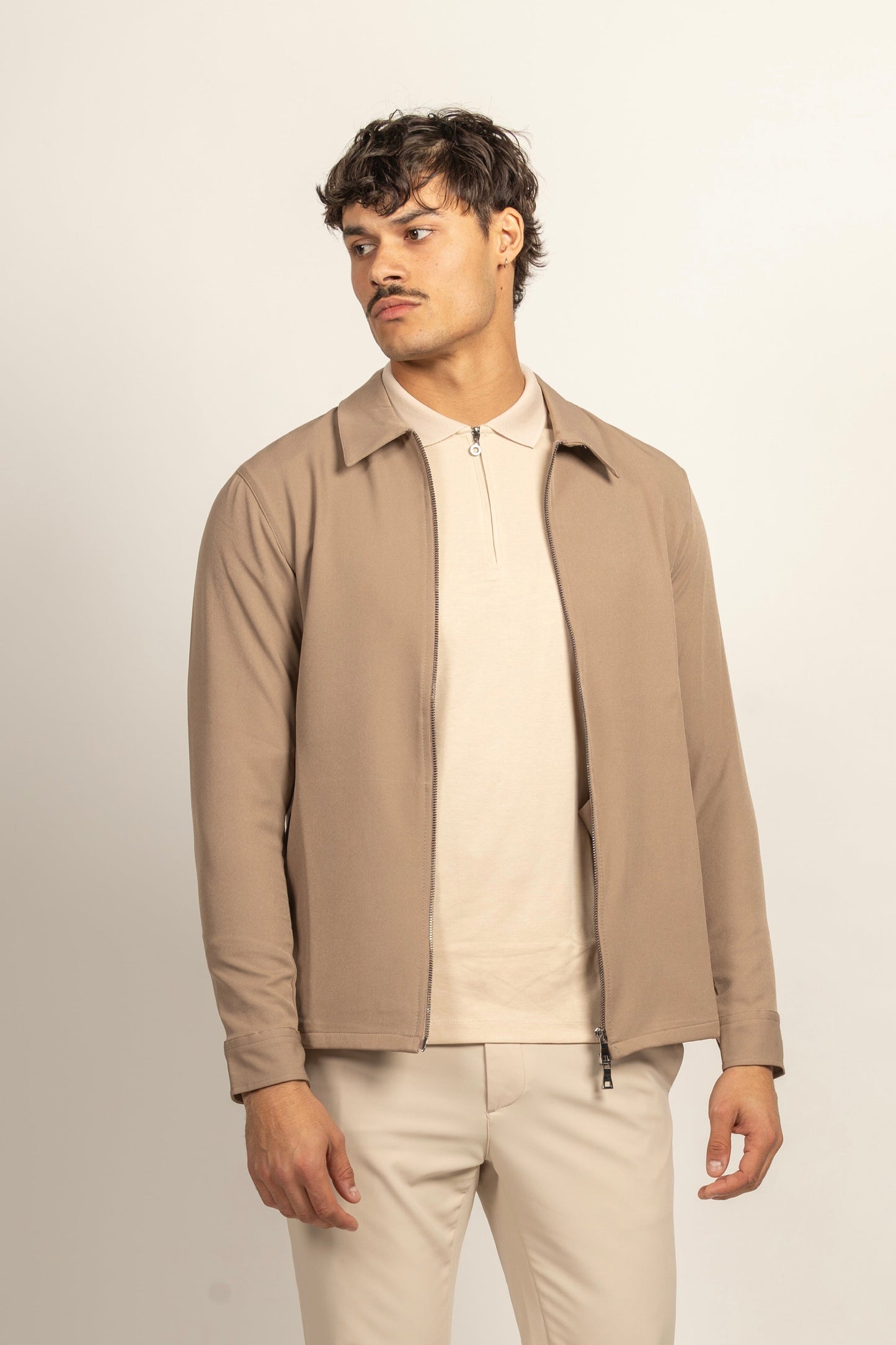 CHALECO POLO CON CREMALLERA CORE