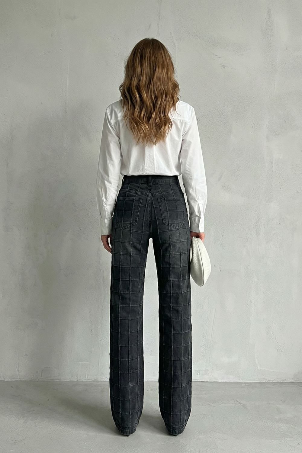 CALVIERRE – STITCHED SQUARE PATTERN – STRAIGHT LEG JEANS