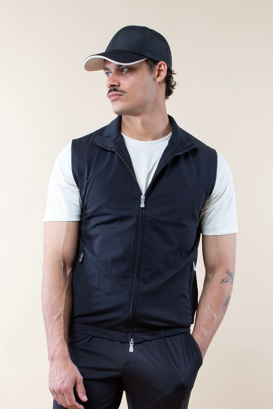 TECH MANGA CORTA GILET
