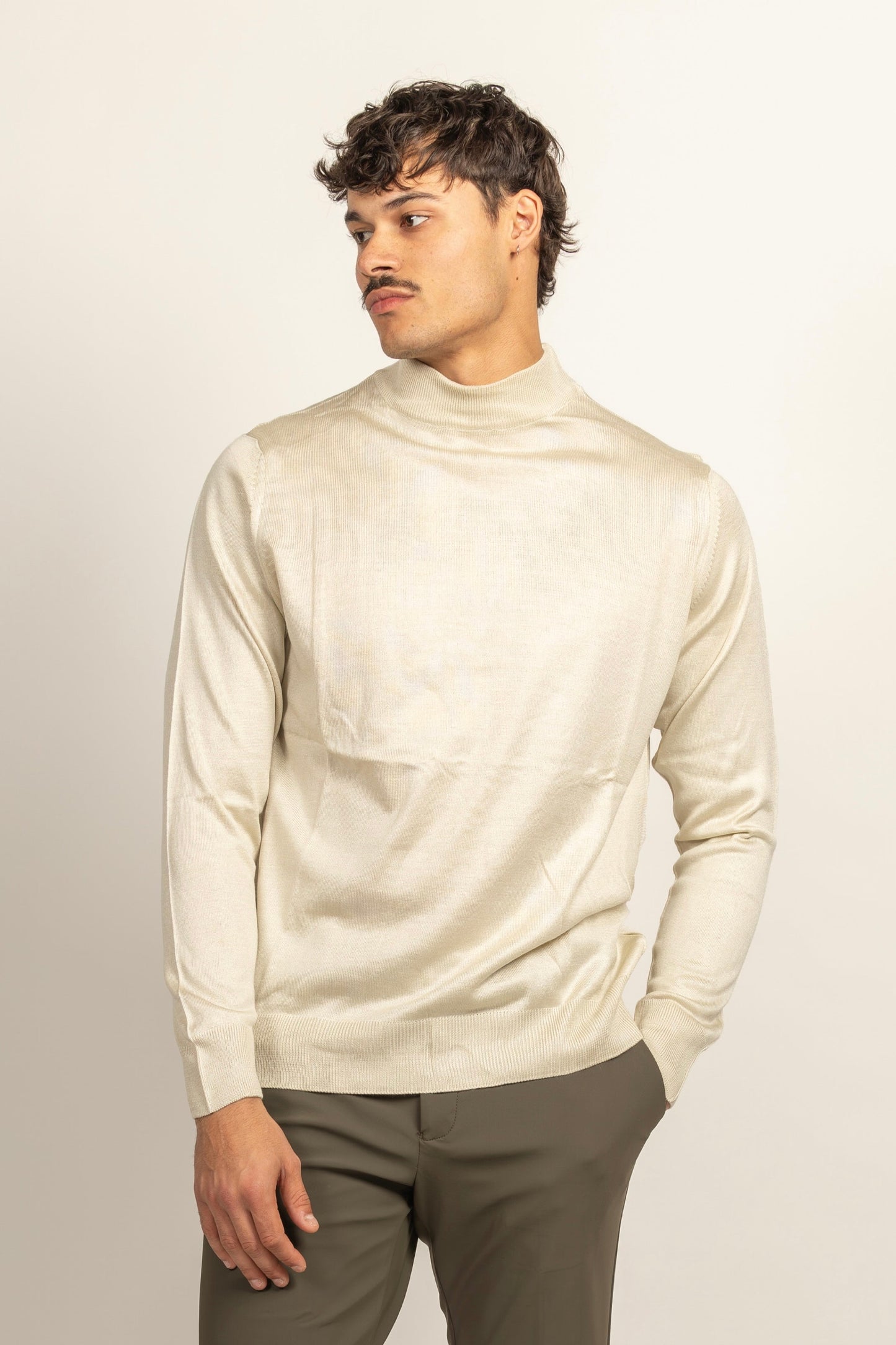 WOOL-BLEND BRILLO TURTLE NECK