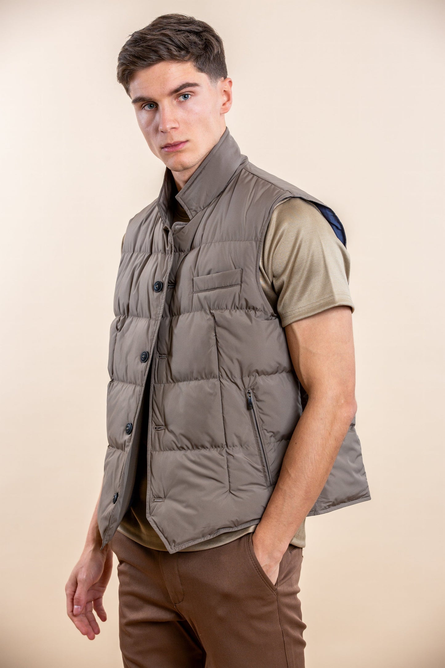 VOYAGER TAUPE ACOLCHADO CHALECO ACOLCHADO