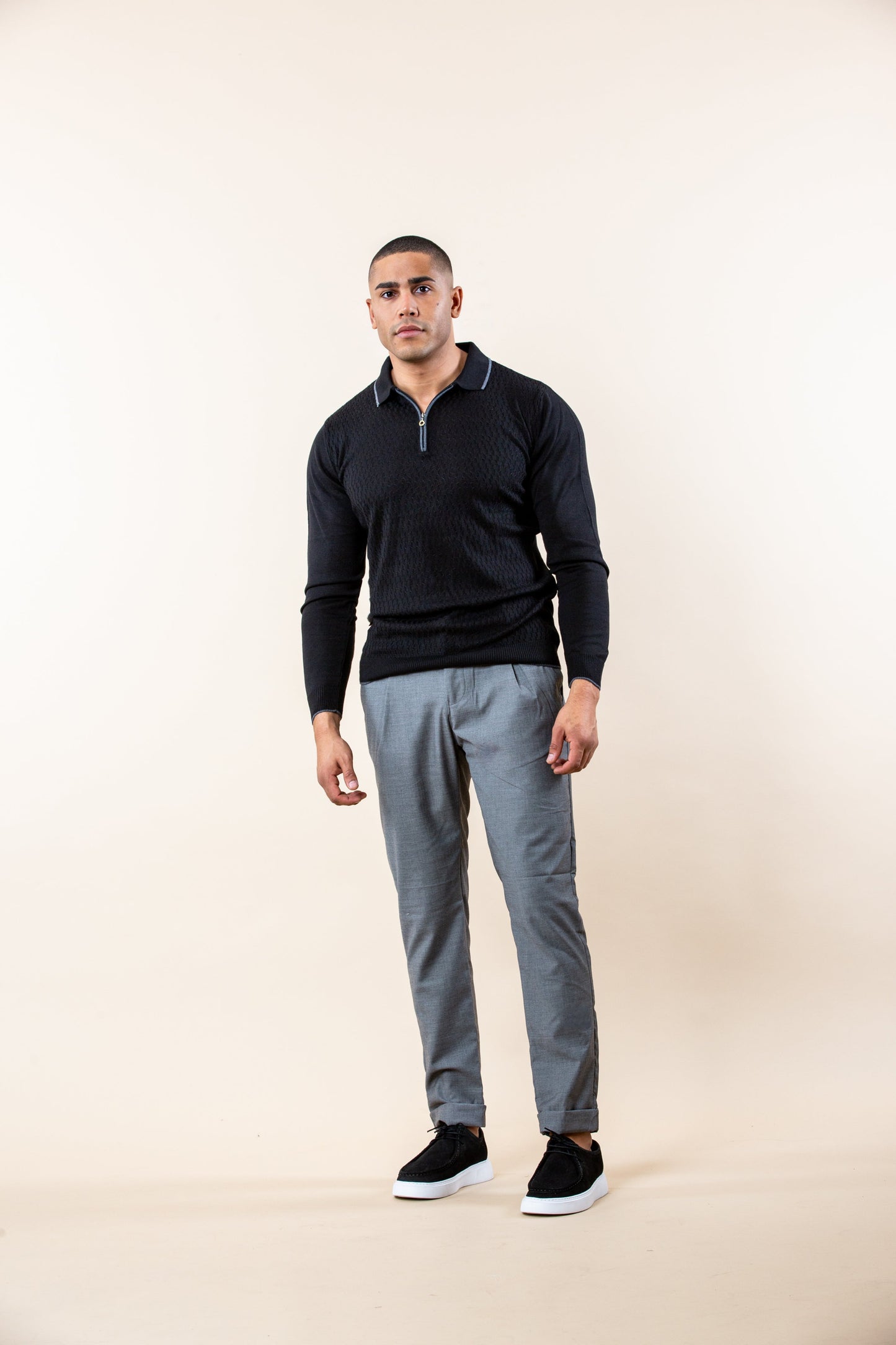 POLO LUXURY DE MANGA LARGA CON BORDE ACANALADO