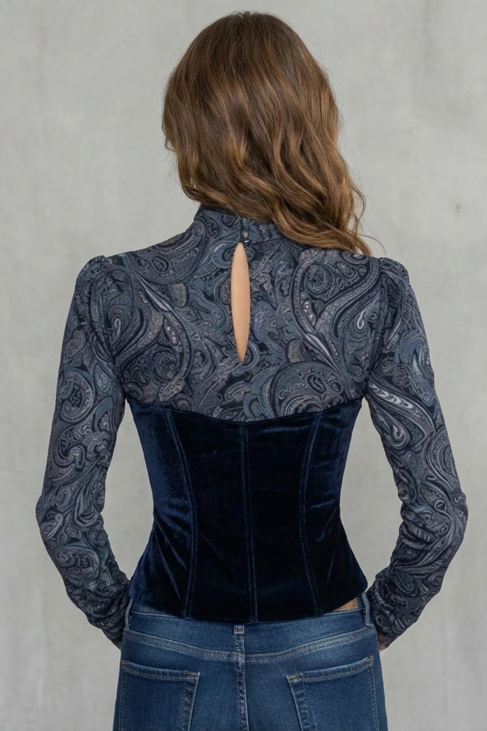 MIREVELLE – BAROQUE LACE DETAIL – VELVET PAISLEY TOP
