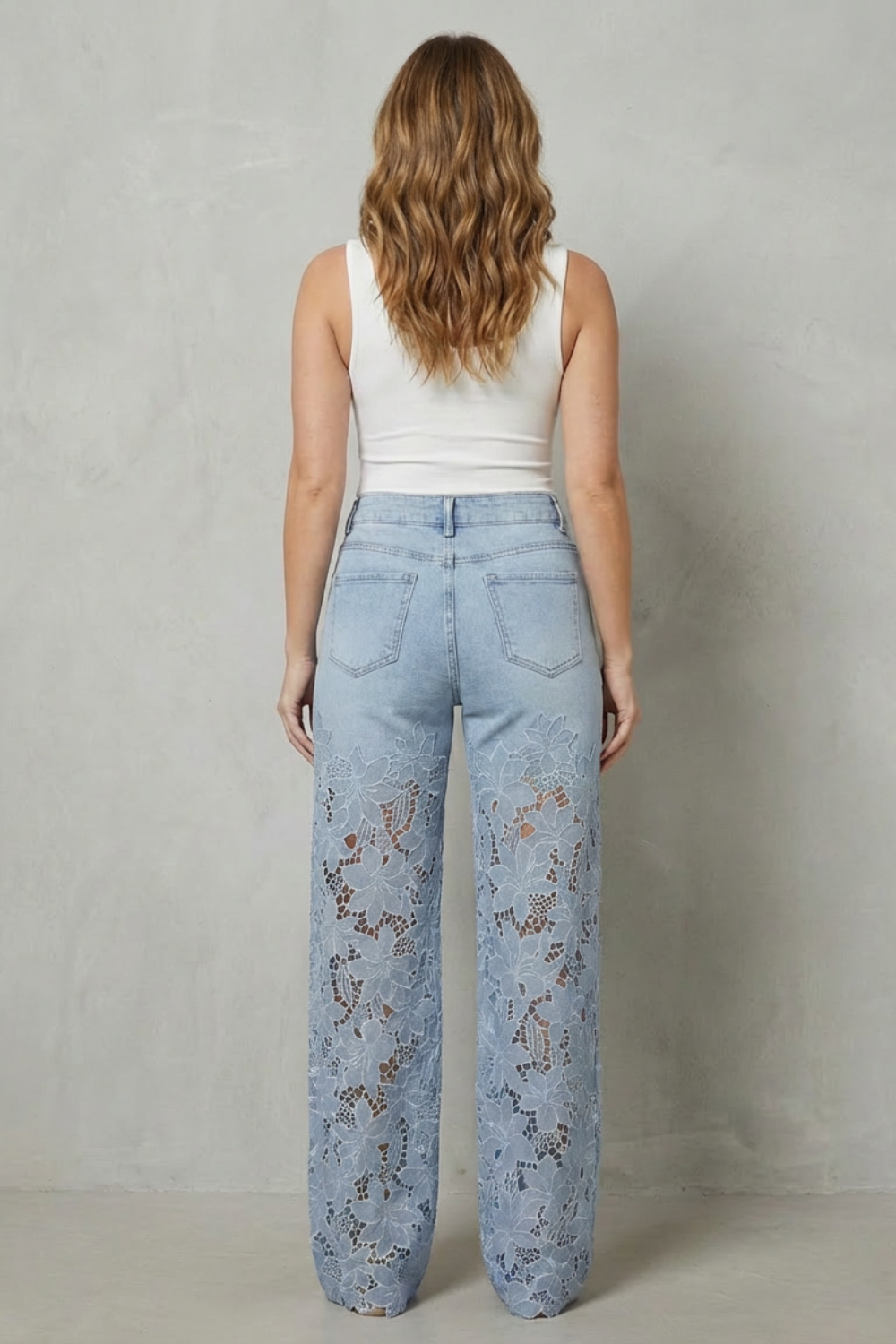 SOLÉRINE – FLORAL LACE OVERLAY – WIDE-LEG DENIM JEANS