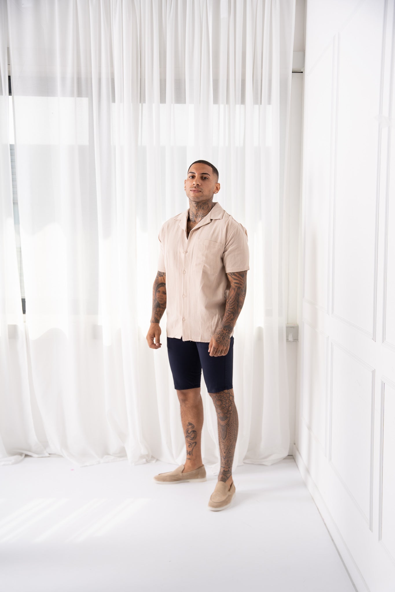 BEACH OVERSIZE DE MANGA CORTA