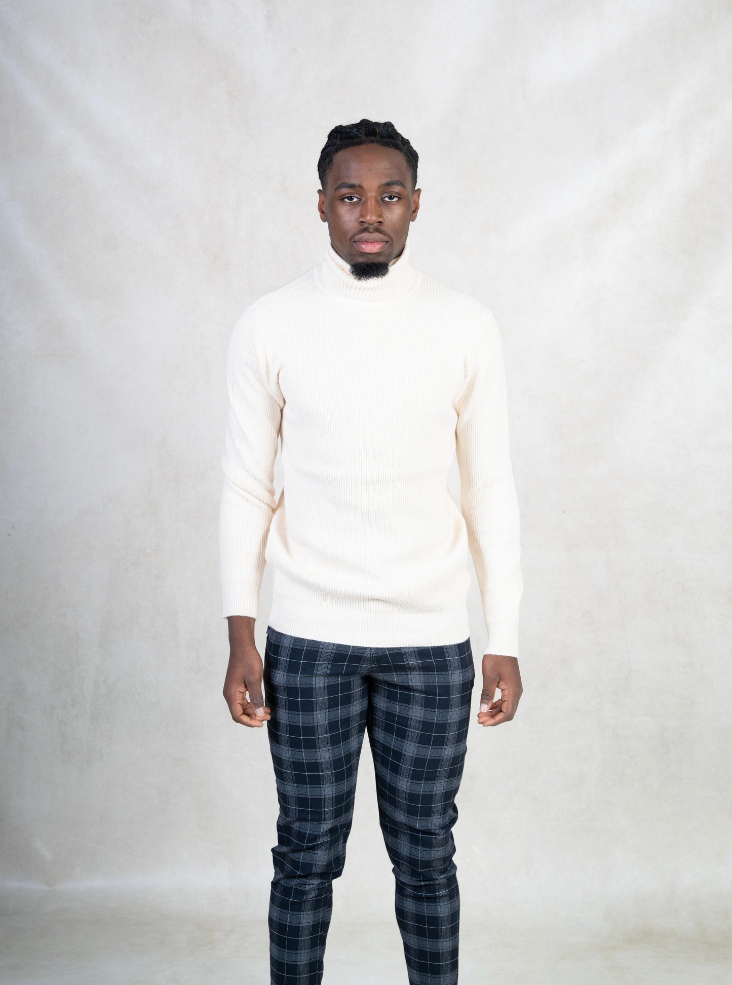 WOOL RIBGEBREIDE CUELLO ALTO